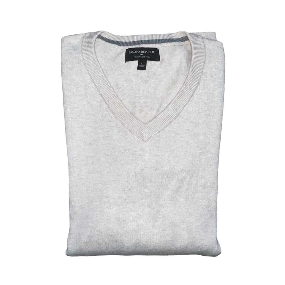 Banana Republic V Neck Long Sleeve Sweater